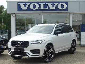 XC90 Ultra Dark T8 AWD Plug-in Hybrid PANO B&W