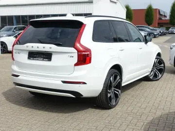 XC90 Ultra Dark T8 AWD Plug-in Hybrid PANO/B&W