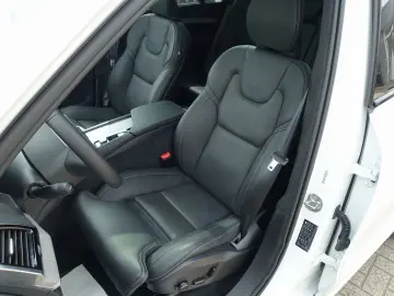 XC90 Ultra Dark T8 AWD Plug-in Hybrid PANO/B&W