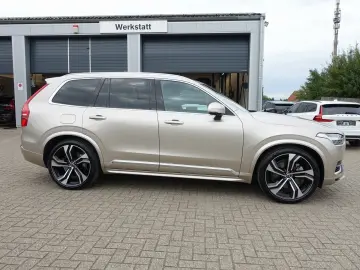 XC90 Plus T8 AWD Plug-in Hybrid Pano,B&W,HeadUp