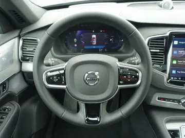 XC90 Plus T8 AWD Plug-in Hybrid Pano,B&W,HeadUp
