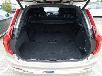XC90 Plus T8 AWD Plug-in Hybrid Pano,B&W,HeadUp