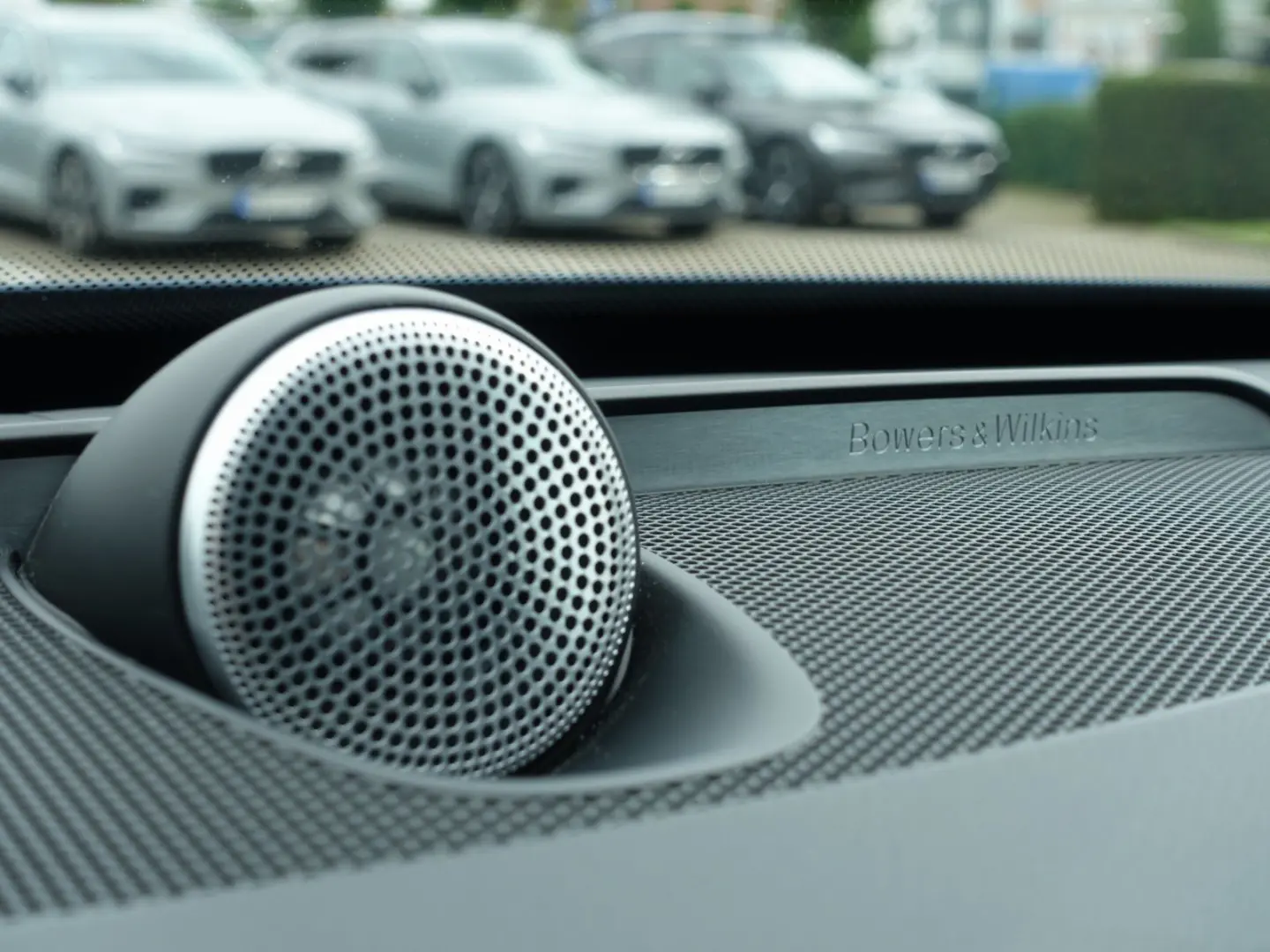XC90 Ultra Bright T8 AWD Plug-in Hybrid Pano,B&W