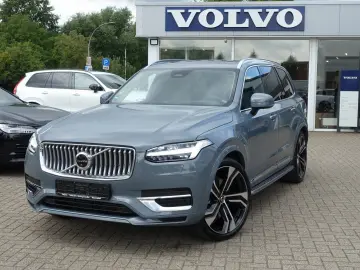 XC90 T8 Recharge AWD Ultimate Bright FOUR-C B&W