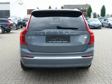 XC90 T8 Recharge AWD Ultimate Bright FOUR-C/B&W