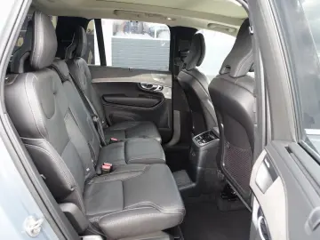 XC90 T8 Recharge AWD Ultimate Bright FOUR-C/B&W