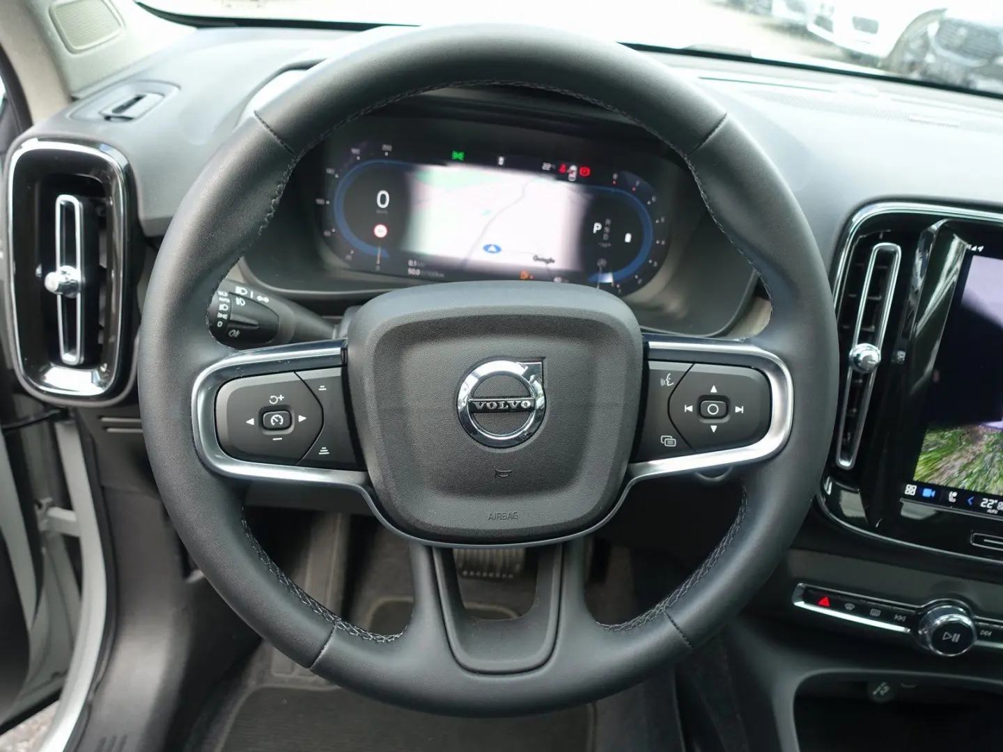 XC40 Ultra Dark B4 Mild-Hybrid PANO/360°KAM/BLIS