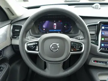 XC90 Ultra T8 AWD Plug-In 360°/PANO/B&W/HUD/BLIS