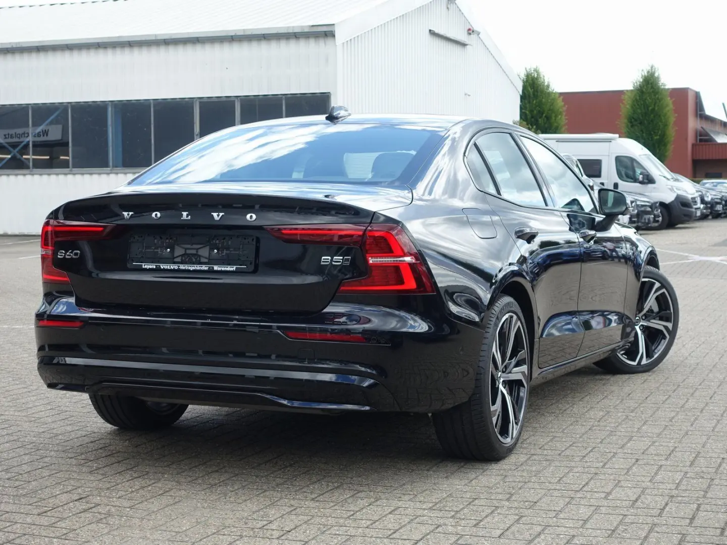S60 Ultimate Dark B5 AWD Benzin PANO/HUD/BLIS