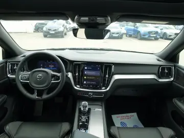 S60 Ultimate Dark B5 AWD Benzin PANO/HUD/BLIS