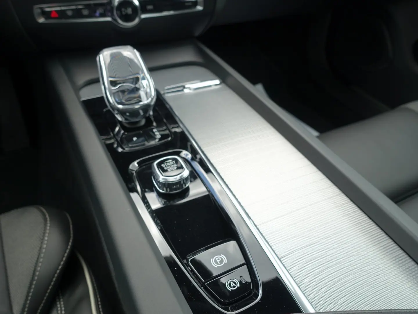 S60 Ultimate Dark B5 AWD Benzin PANO/HUD/BLIS