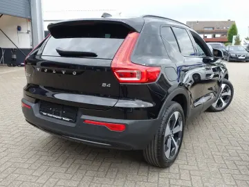 XC40 Ultra B4 Mild-Hybrid/Dark/Kamera/H&K/BLIS