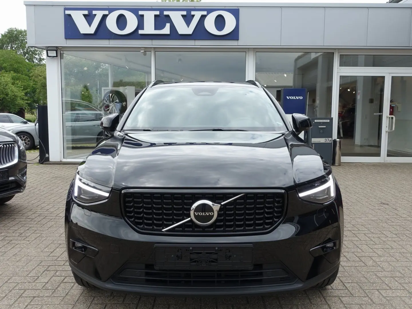 XC40 Ultra B4 Mild-Hybrid/Dark/Kamera/H&K/BLIS