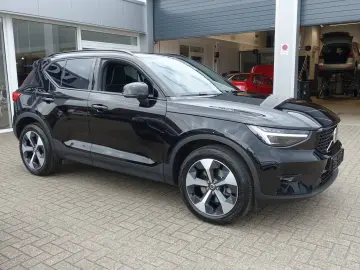 XC40 Ultra B4 Mild-Hybrid/Dark/Kamera/H&K/BLIS