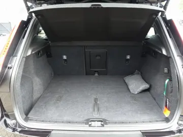 XC40 Ultra B4 Mild-Hybrid/Dark/Kamera/H&K/BLIS