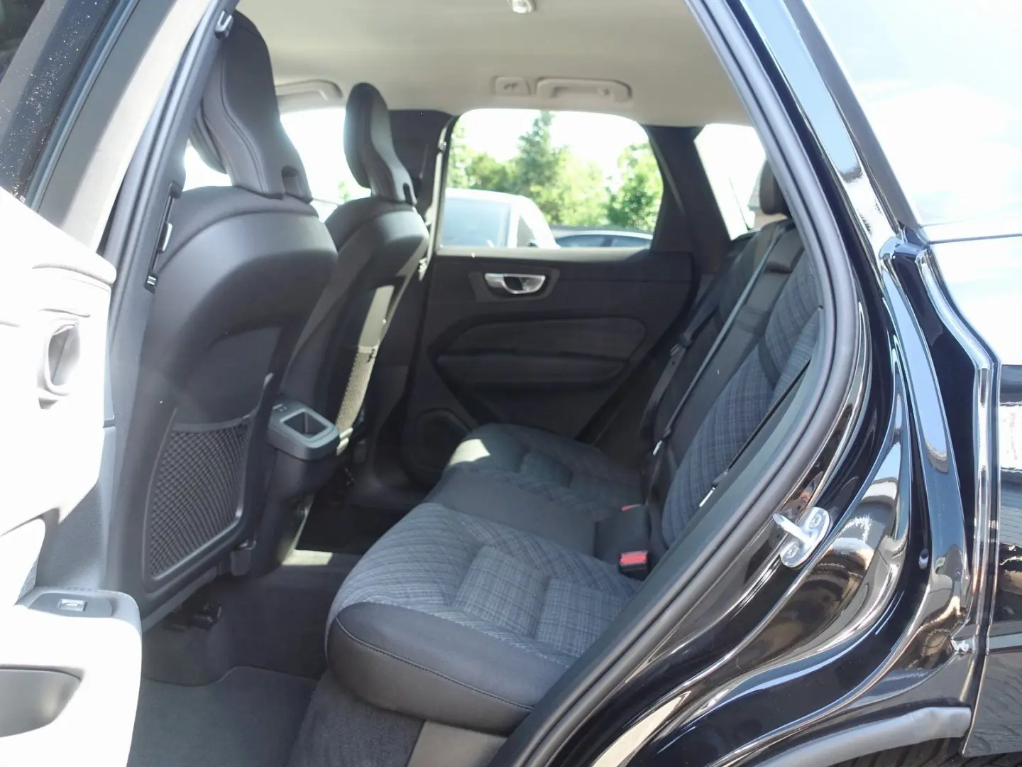 XC60 Core B4/Kamera/Google/Winterpaket/Carplay