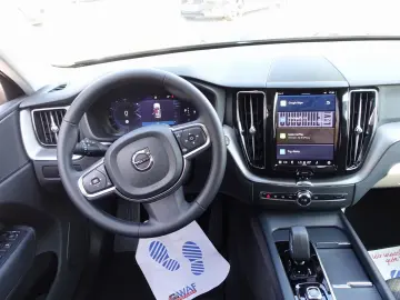 XC60 Core B4/Kamera/Google/Winterpaket/Carplay