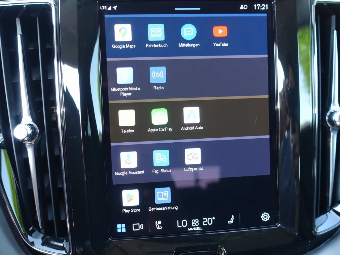 XC60 Core B4/Kamera/Google/Winterpaket/Carplay