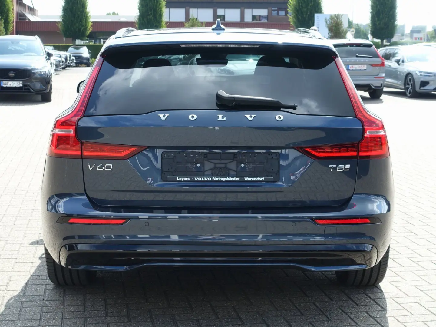V60 Ultra T8 AWD Recharge B&W/360°/AHK/MASSAGE