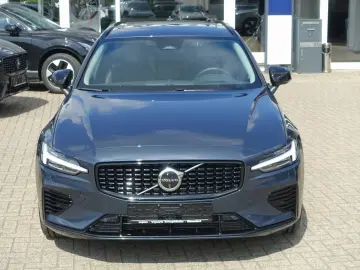 V60 Ultra T8 AWD Recharge B&W/360°/AHK/MASSAGE
