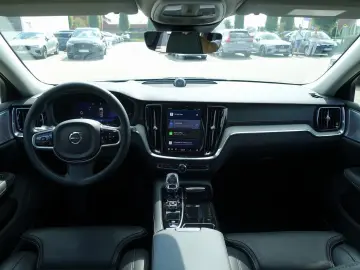 V60 Ultra T8 AWD Recharge B&W/360°/AHK/MASSAGE