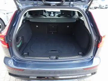 V60 Ultra T8 AWD Recharge B&W/360°/AHK/MASSAGE