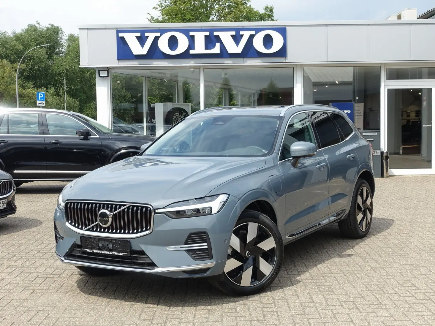 XC60 Recharge Plus T8 AWD/360°Cam/Pano/Memory
