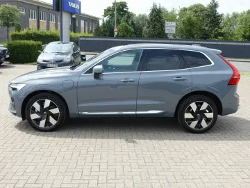 XC60 Recharge Plus T8 AWD/360°Cam/Pano/Memory