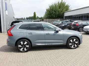 XC60 Recharge Plus T8 AWD/360°Cam/Pano/Memory