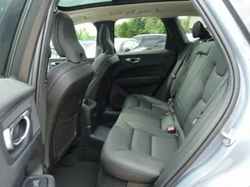 XC60 Recharge Plus T8 AWD/360°Cam/Pano/Memory