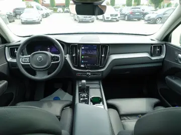 XC60 Recharge Plus T8 AWD/360°Cam/Pano/Memory