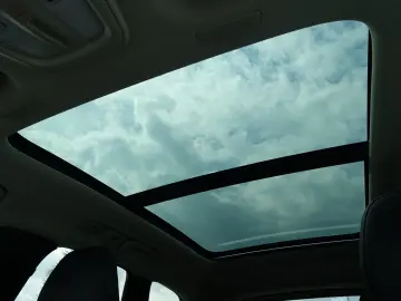 XC60 Recharge Plus T8 AWD/360°Cam/Pano/Memory