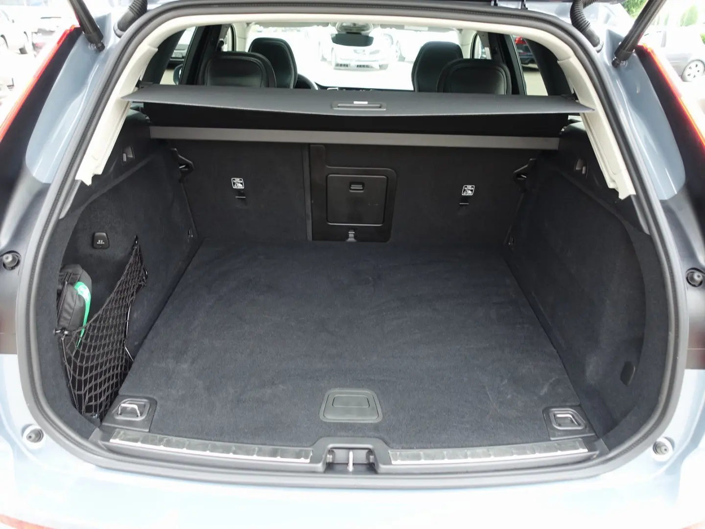 XC60 Recharge Plus T8 AWD/360°Cam/Pano/Memory