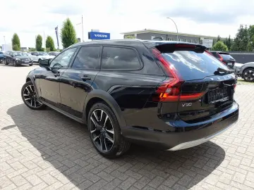 V90 Cross Country Ultimate B5 AWD/B&W/Massage