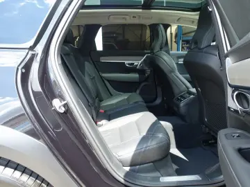 V90 Cross Country Ultimate B5 AWD/B&W/Massage