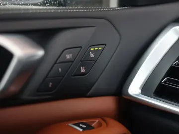 X5 50e xDrive | M Performance - Massage