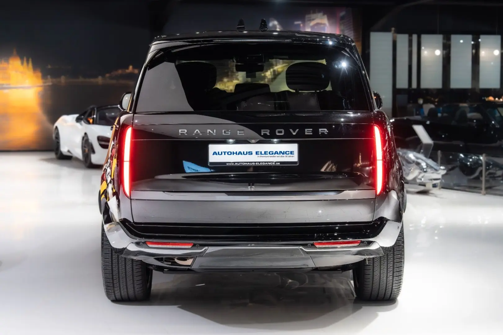 Range Rover Autobiography*MERIDIAN*23