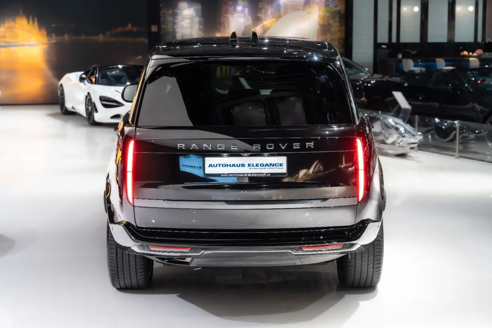 Range Rover Autobiography*MERIDIAN*23