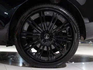 Range Rover Autobiography*MERIDIAN*23