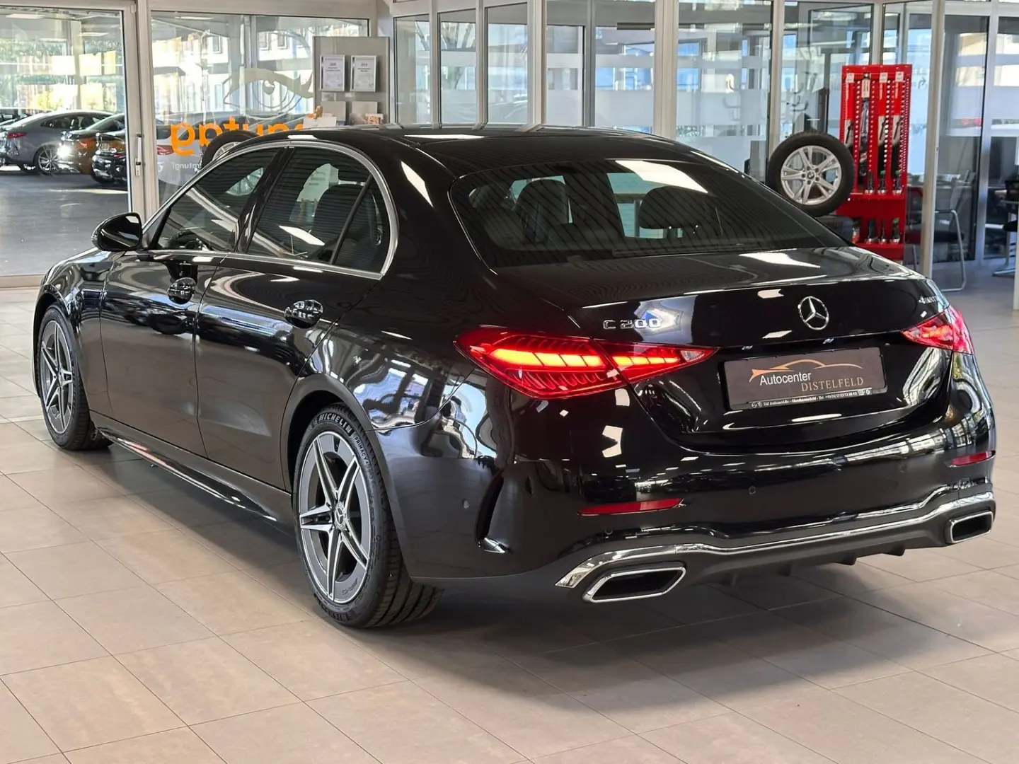 C 200 4Matic LED Leder AMG Line Powerdome 18