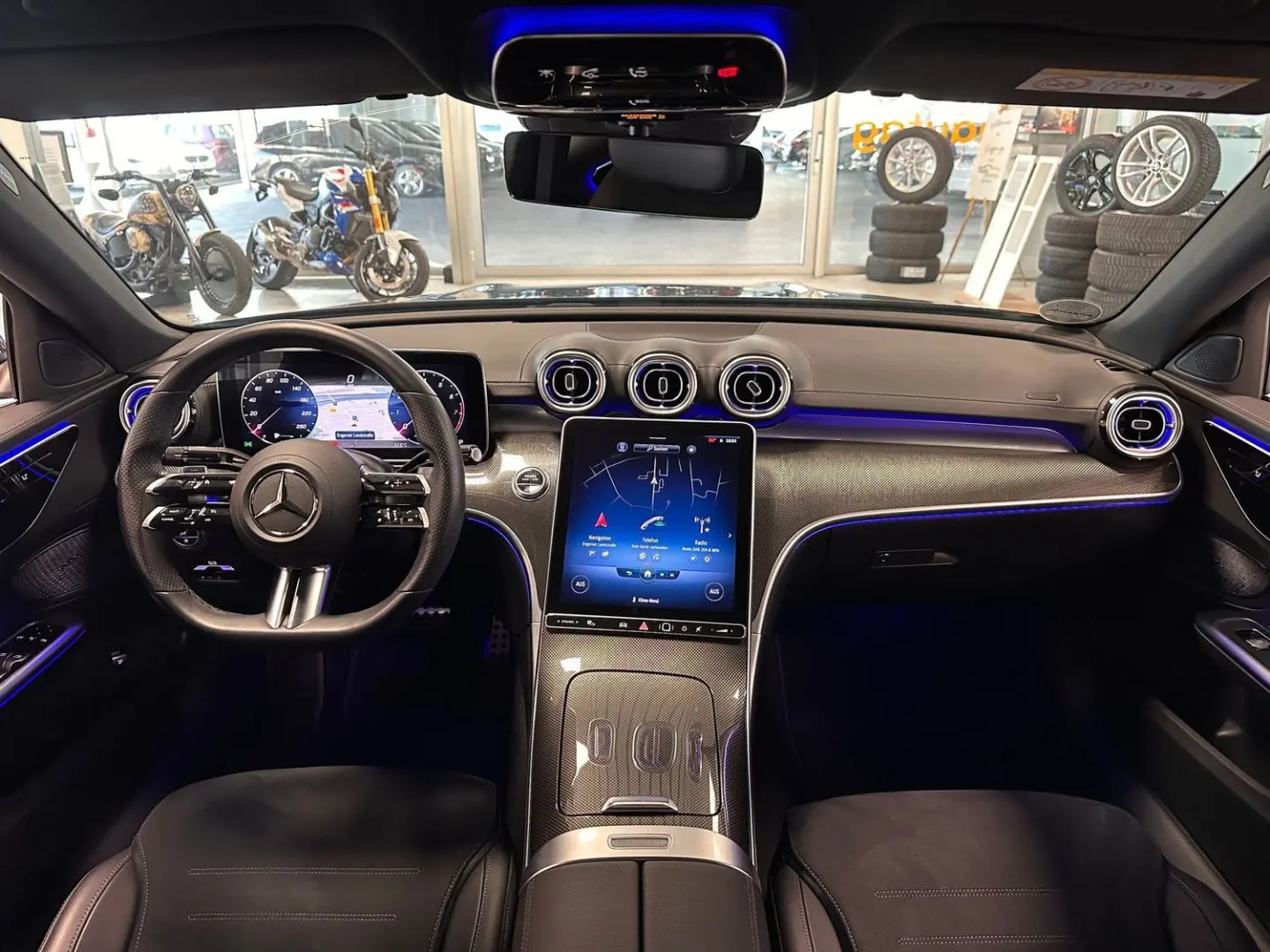 C 200 4Matic LED Leder AMG Line Powerdome 18