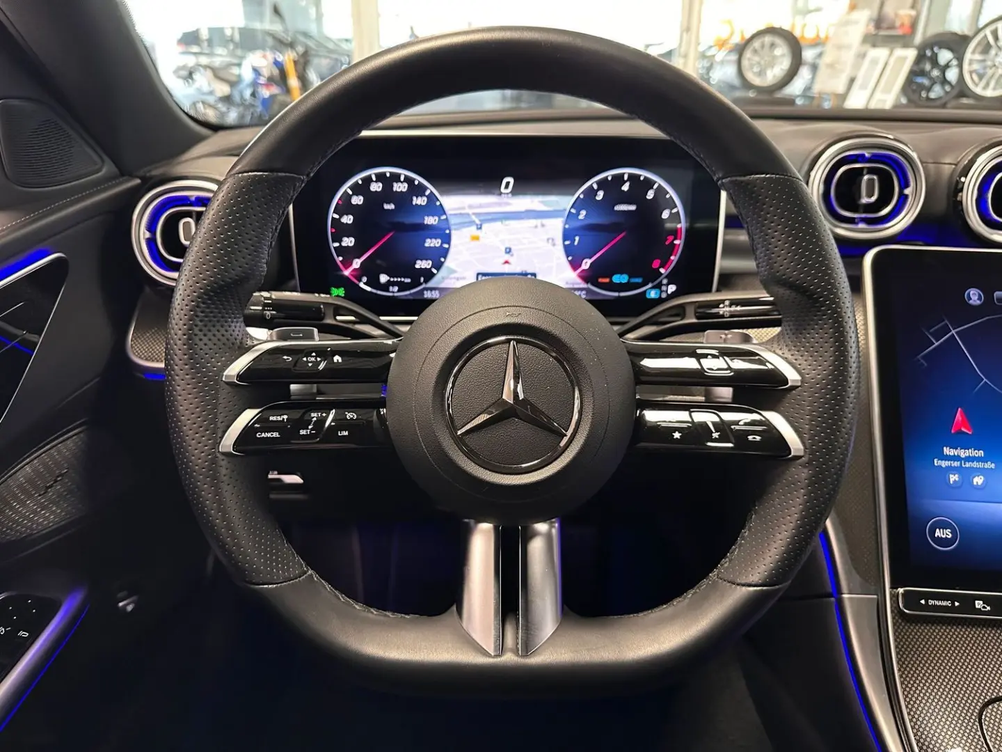 C 200 4Matic LED Leder AMG Line Powerdome 18