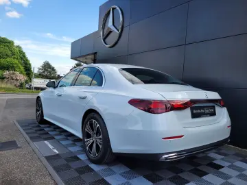 E 220 d 4MATIC Avantgarde Plus+ Fahrassistenz