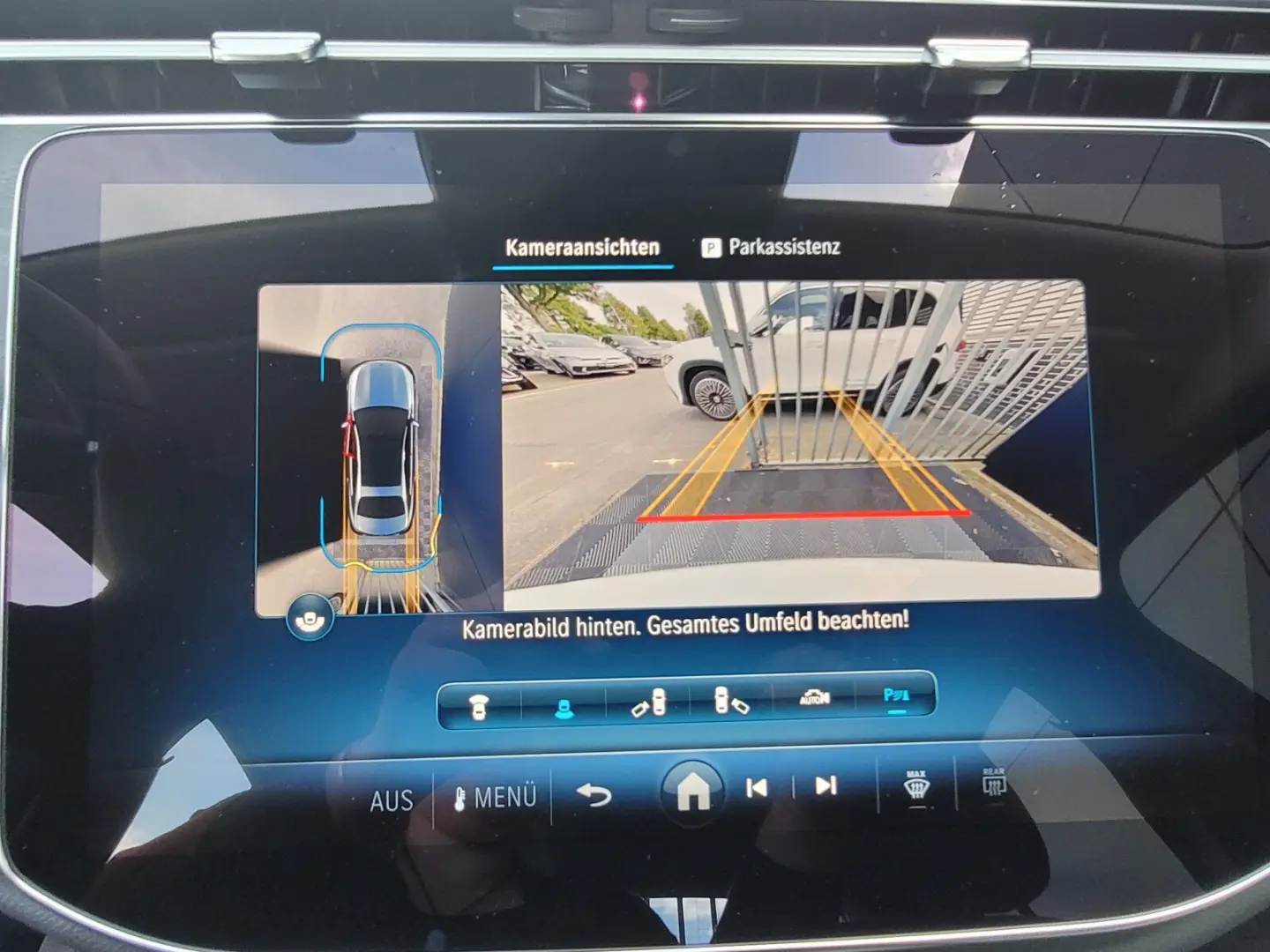 E 220 d 4MATIC Avantgarde Plus+ Fahrassistenz