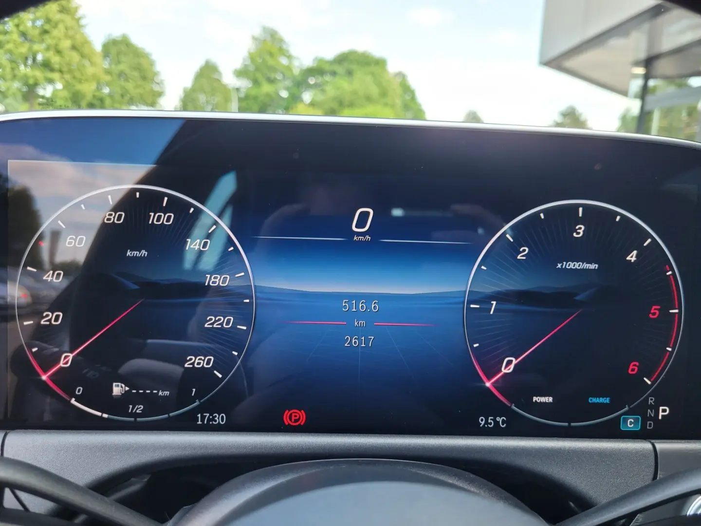 E 220 d 4MATIC Avantgarde Plus+ Fahrassistenz