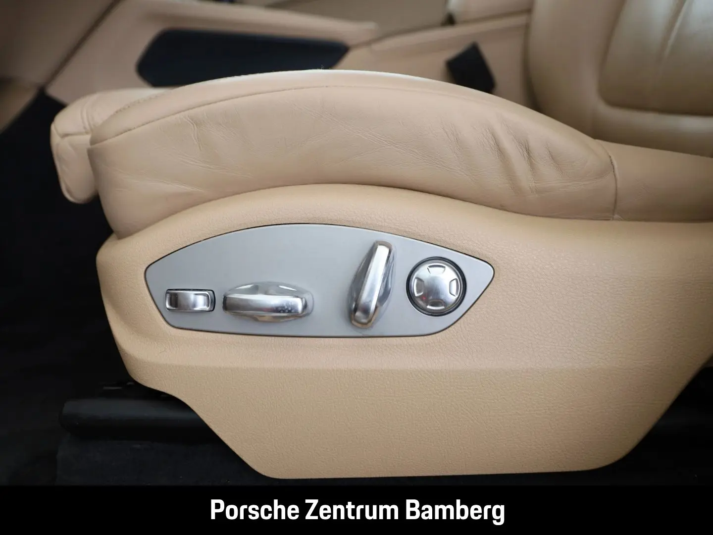 Macan S/ 20 Zoll/ PASM/ Surround View uvm.