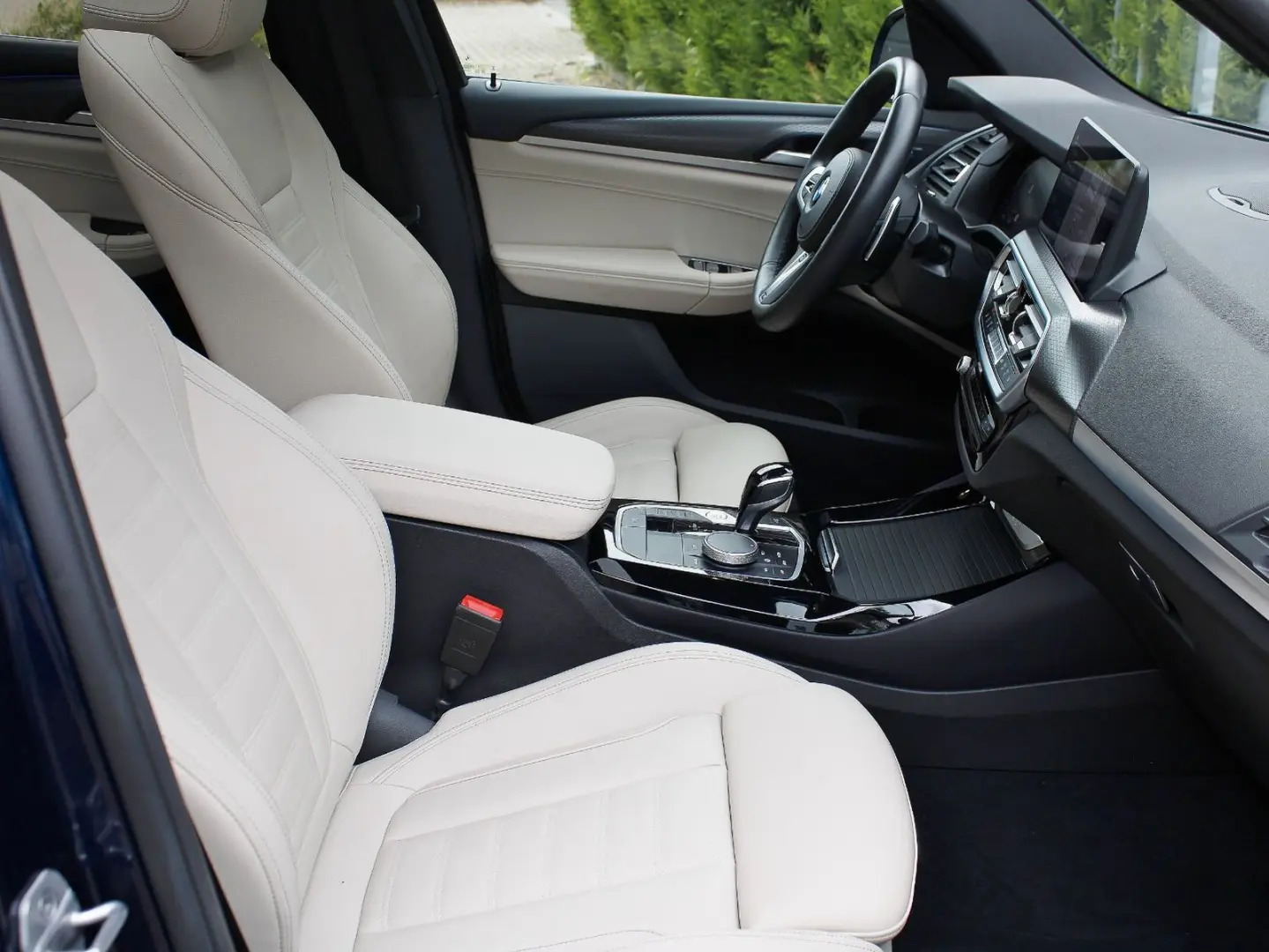 X3 3.0i M-SPORTPAKET *KAMERA*LiVE*HEADUP*PANO*