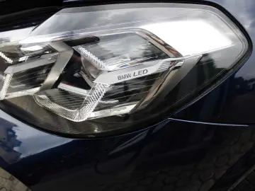 X3 3.0i M-SPORTPAKET *KAMERA*LiVE*HEADUP*PANO*