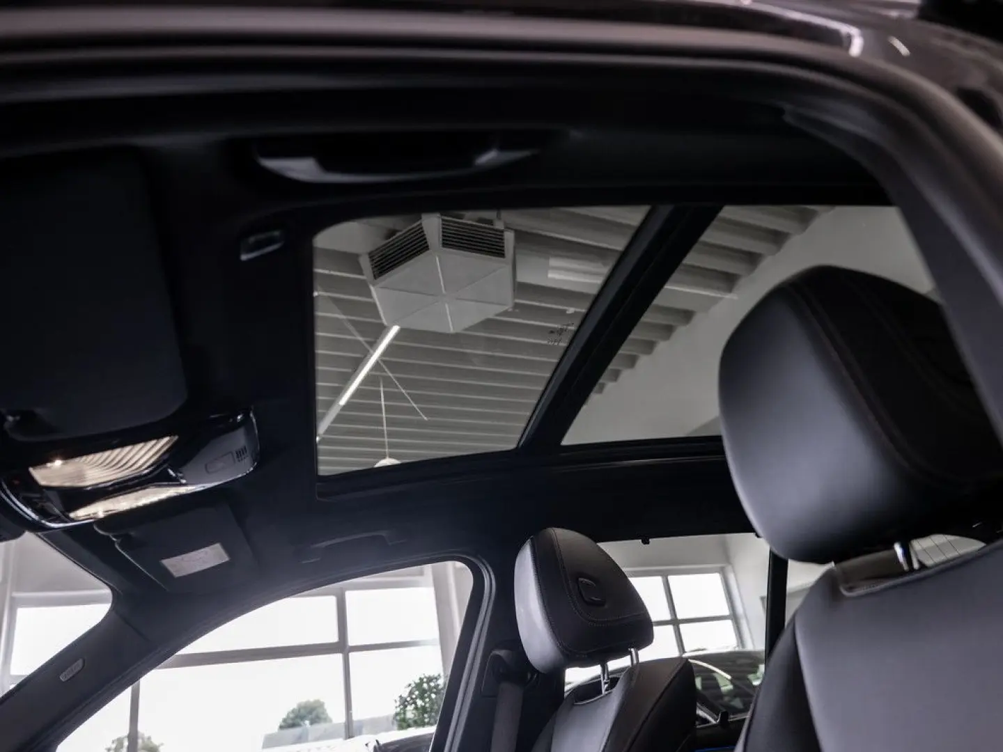 X3 xDrive 30e FACEL. PANO HUD 360° LASER LED SHZ