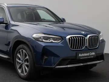 X3 xD30i Panorama Kamera DAB HiFi Sport 19Zoll